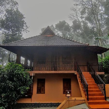 Kalpavanam Heritage Resort Thekkady Zimmer foto