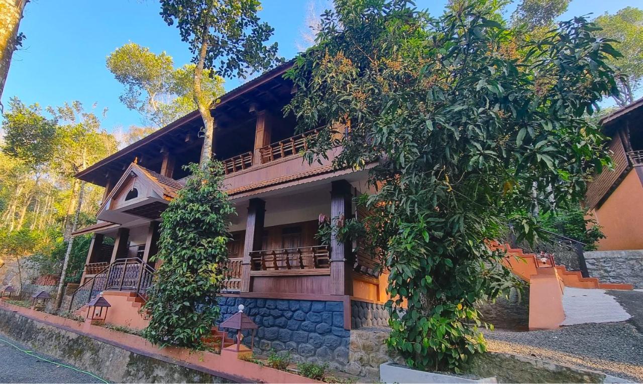 Kalpavanam Heritage Resort Thekkady Exterior foto
