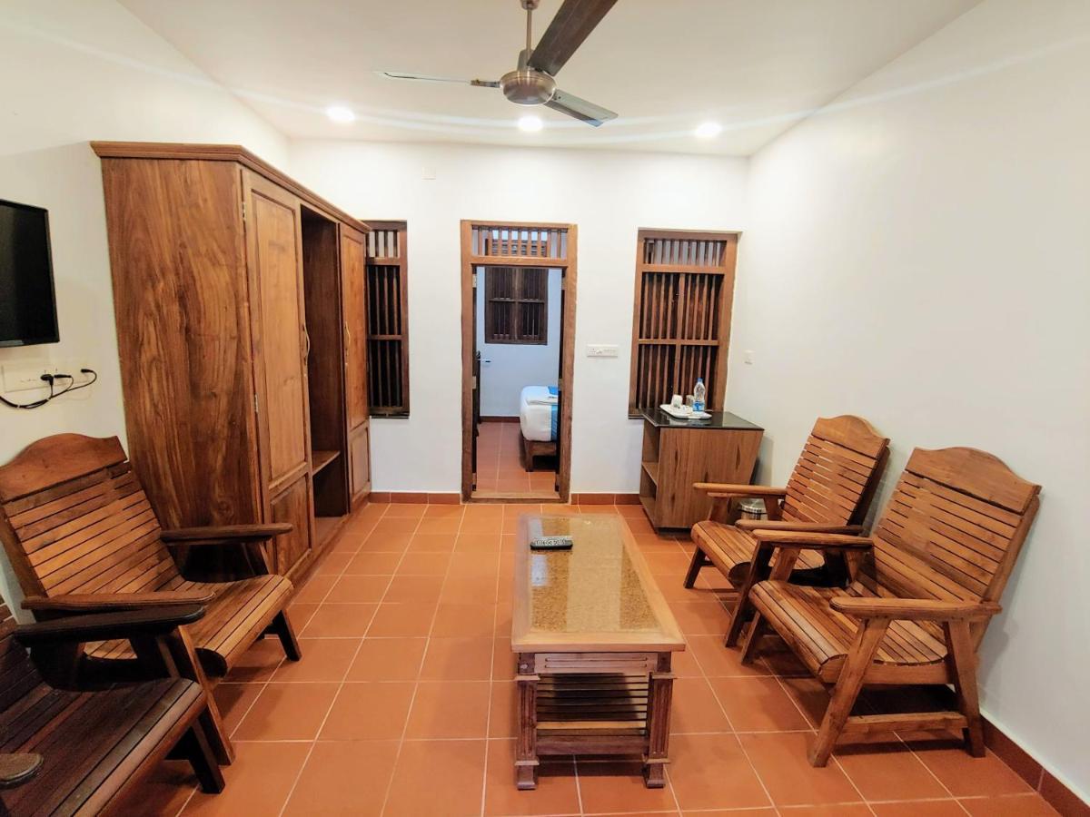 Kalpavanam Heritage Resort Thekkady Exterior foto
